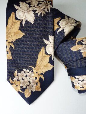 Gianfranco Ferre floral silk tie